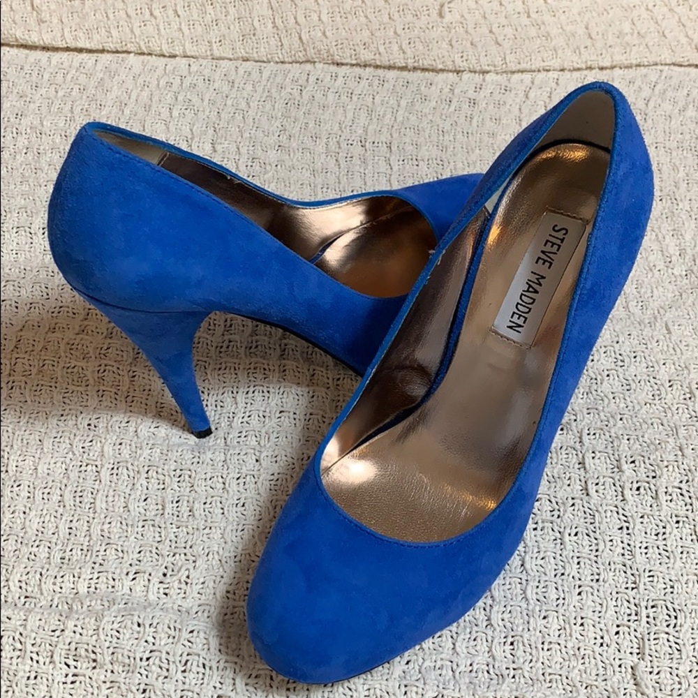 Blue Trinitie Steve Madden Suede Heels 7.5